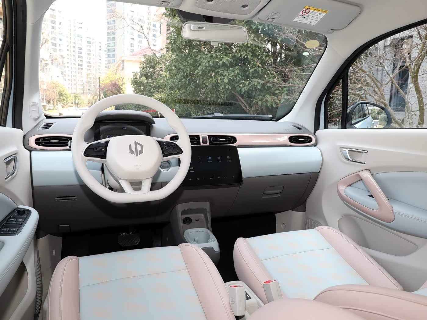 Fashionable Two-Tone Interior
